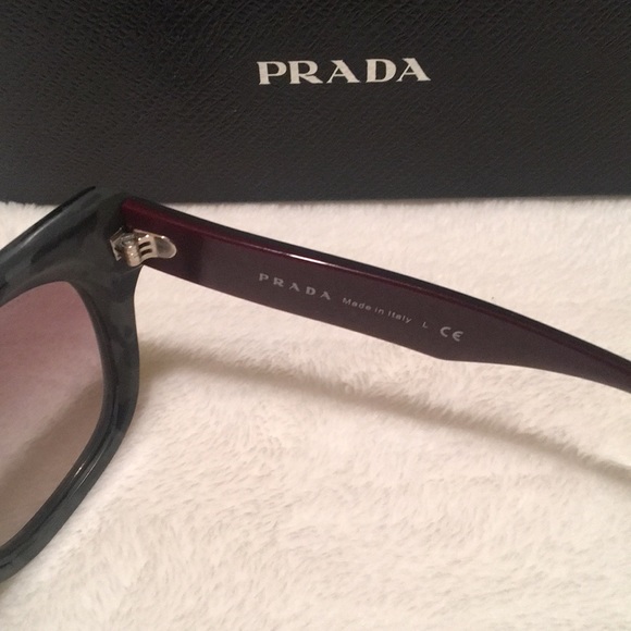 Prada Sunglasses with case main image 5